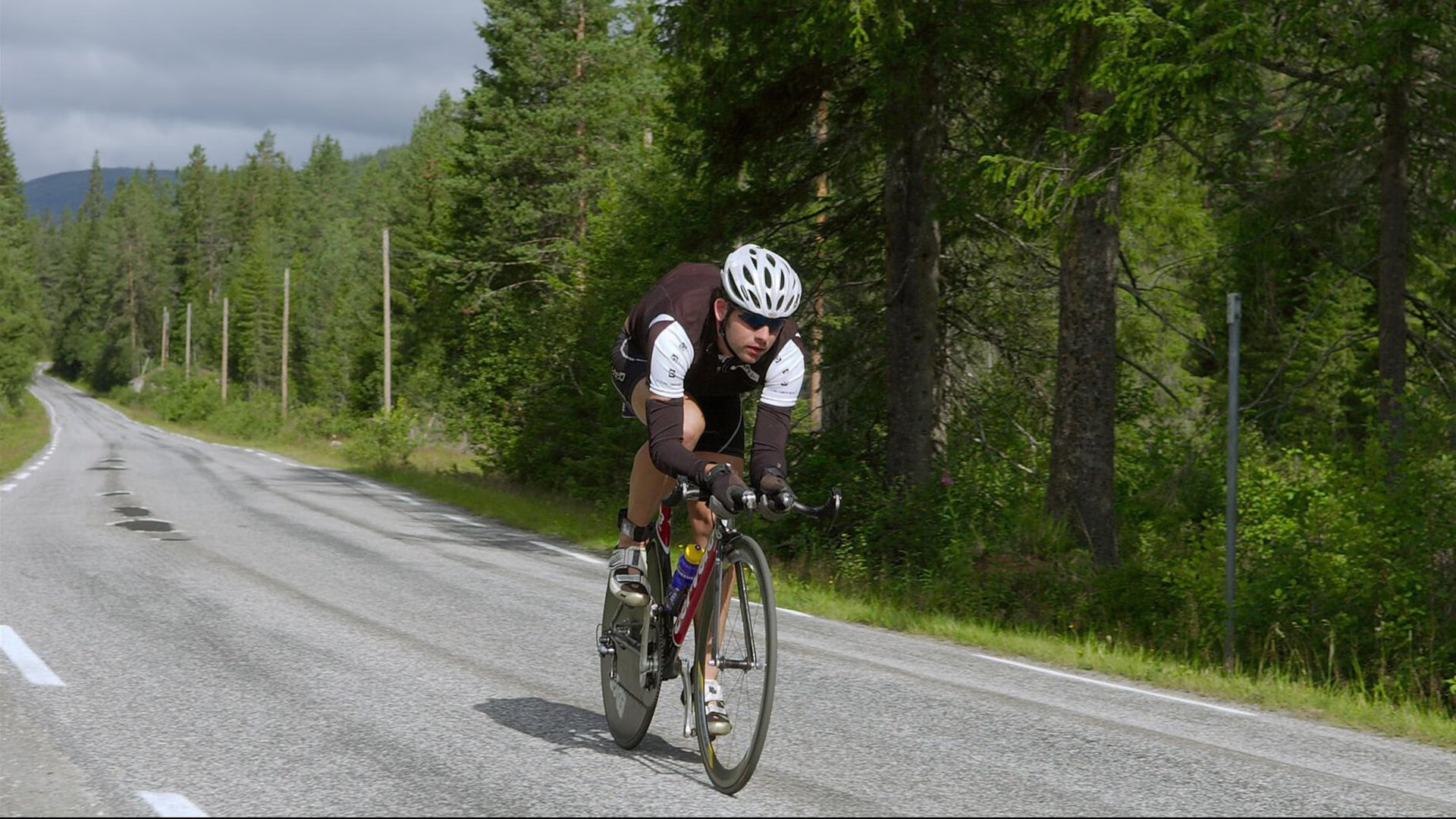 切尔西冲垮拉齐奥，德布劳内用手术刀般的传球，切开亚平宁的防线