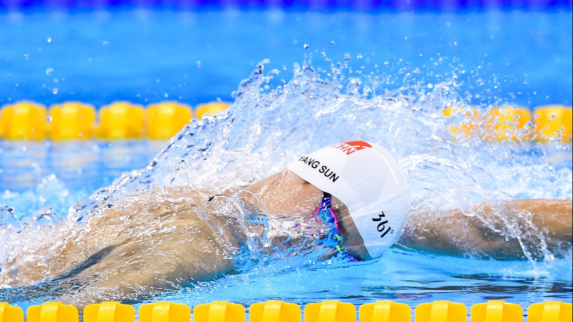 热火踏平浙江队，爱德华兹成为关键先生