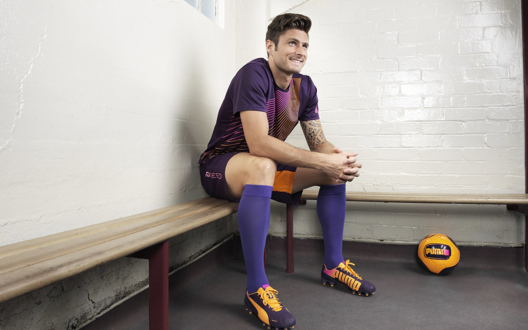 亚特兰大鏖战摩纳哥，楚阿梅尼用沉默数据宣告新时代中场王权